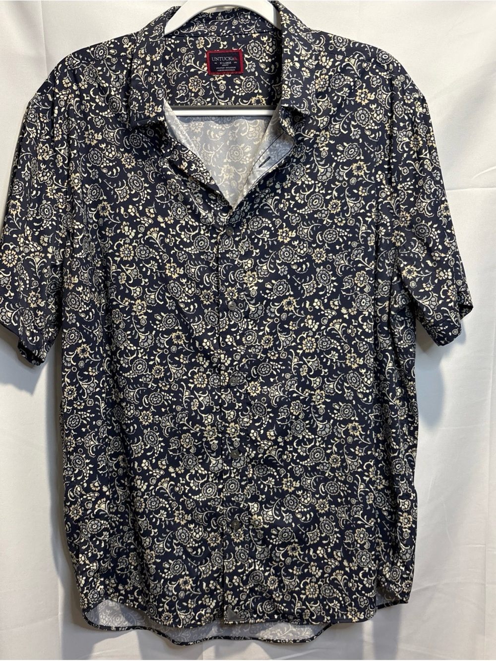 UNTUCKit Palermo Navy and Cream Floral Short Sleeve Button-Down
